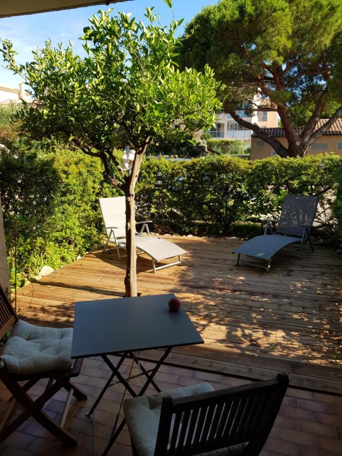 Studio Confortable Au Calme Proche Du Port Et De La Plage Grande Terrasse Et Parking Residence Le Grand Large سانت-ماندرييه-سور-مير المظهر الخارجي الصورة